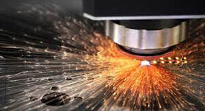 How Difficult is Training and Operating a Fiber Laser Cutting Machine? images (1)