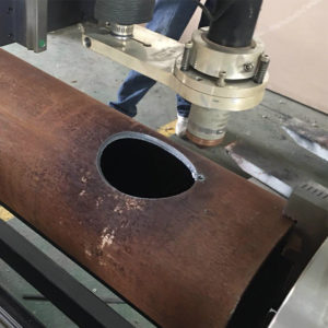 Plasma cutter for metal tube cutting