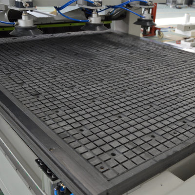 CNC router vacuum table in zone